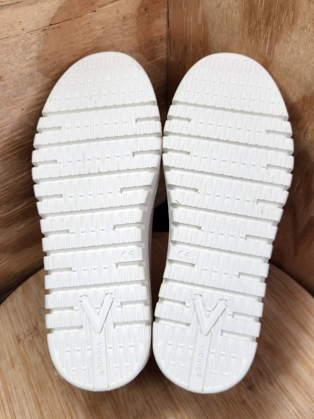 Vioninc Uptown Knit Skimmer Casual Flat Shoes Womens Size 7.5 Wide Worn Once - Picture 8 of 9
